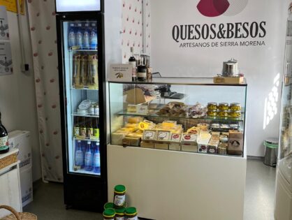 El equipo del festival visita Quesos y Besos, ganadora absoluta del World Cheese Awards 2021